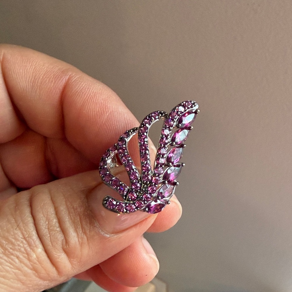 Elegant Purple Butterfly Ring